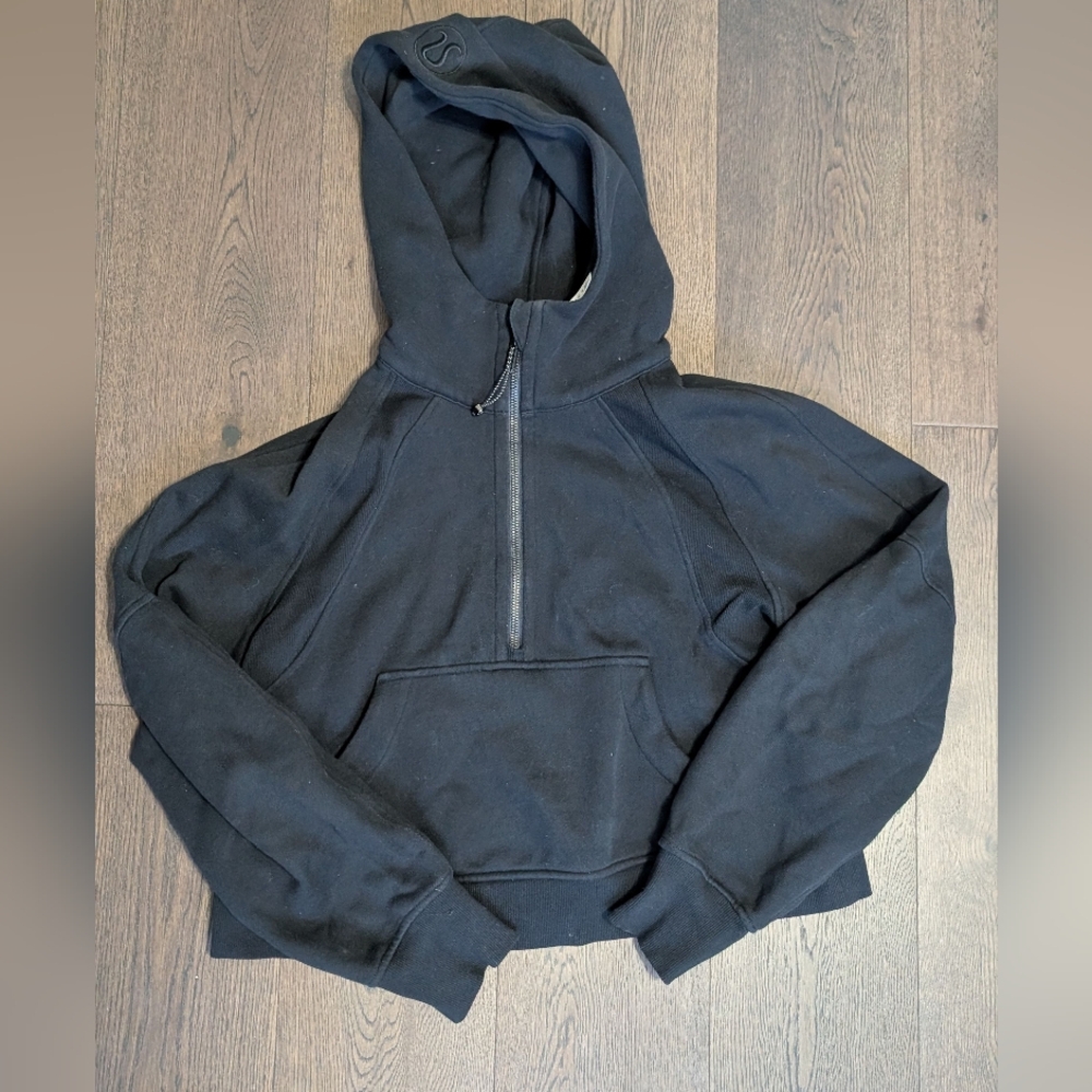 Lululemon Cropped Scuba Hoodie